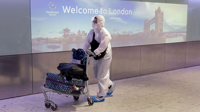 Nueva cepa: varios países suspendieron los vuelos de Reino Unido